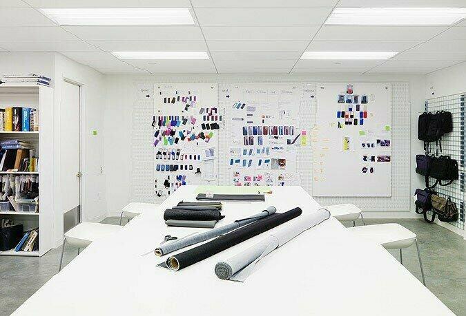 Zaujímavé a hlavne praktické ozvláštnenie kancelárskych priestorov.